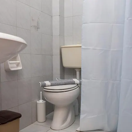 Depis Economy Apartmán Naxos City