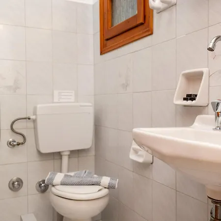 Depis Economy Apartment *
